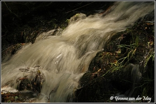 Waterval tijdens raw workshop (Copyright Yvonne van der Mey)